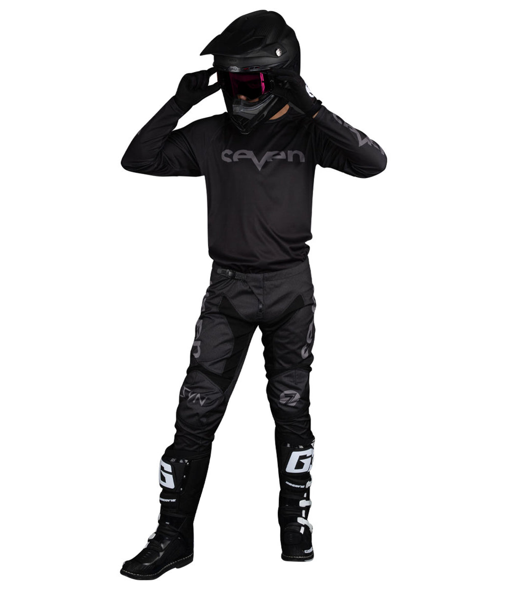 パンツ WAIST LOGO KNIT BIKER PANTS WAIST LOGO KNIT BIKER PANTS